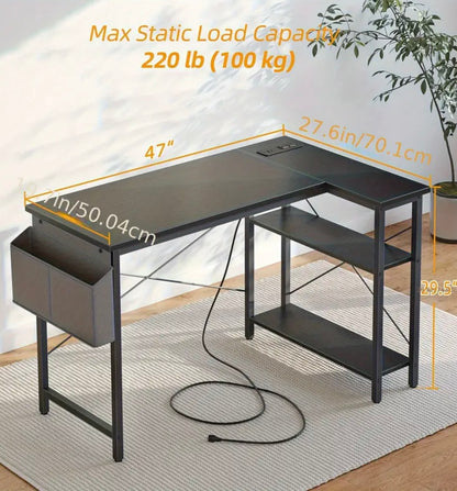 Bureau d'ordinateur avec prises électriques